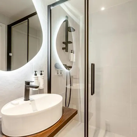 Le White By Sweett Hotel