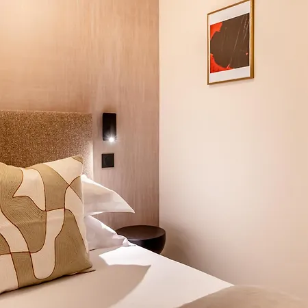 Le White By Sweett Hotel 3*