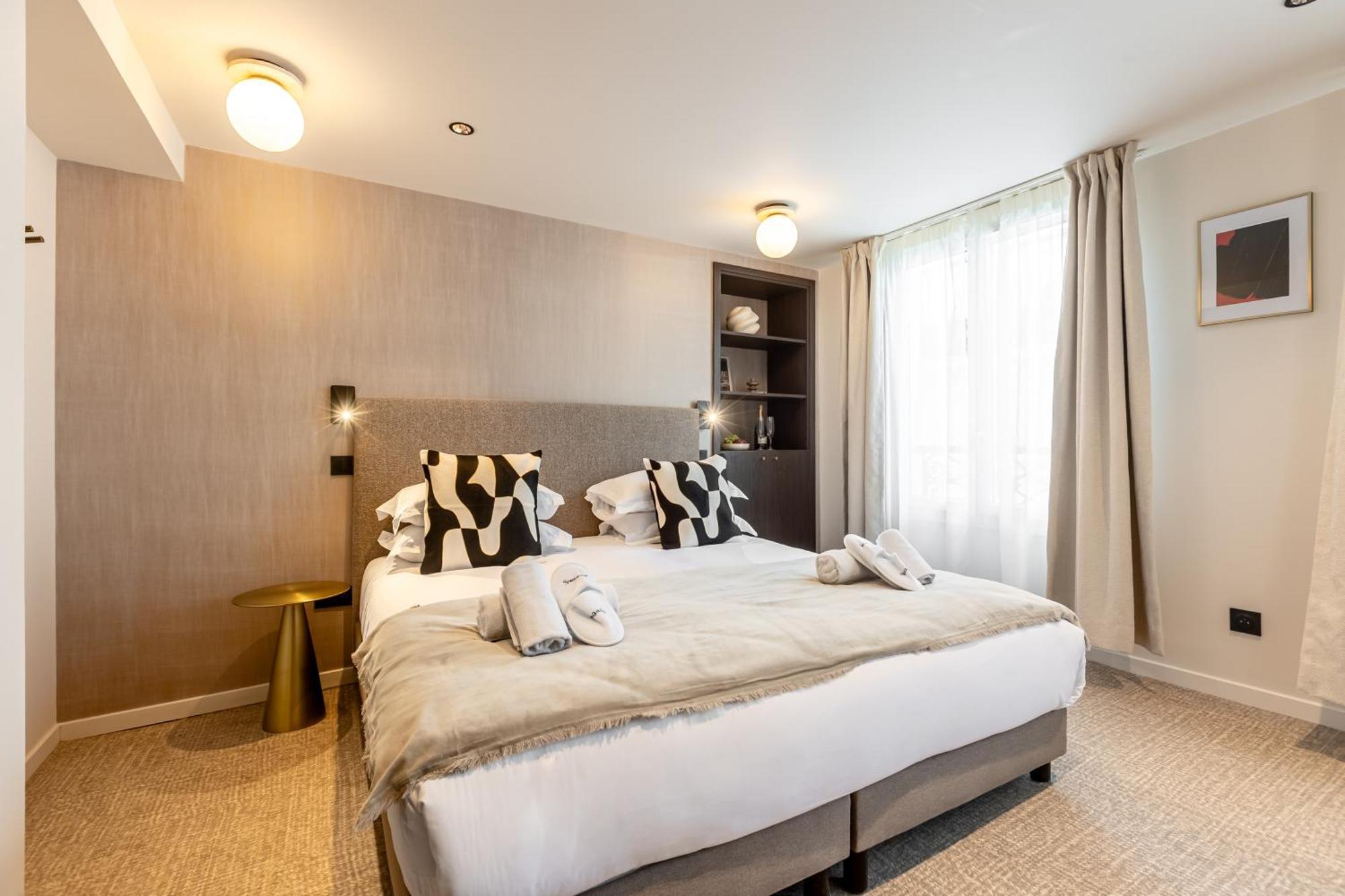 Le White By Sweett Parigi